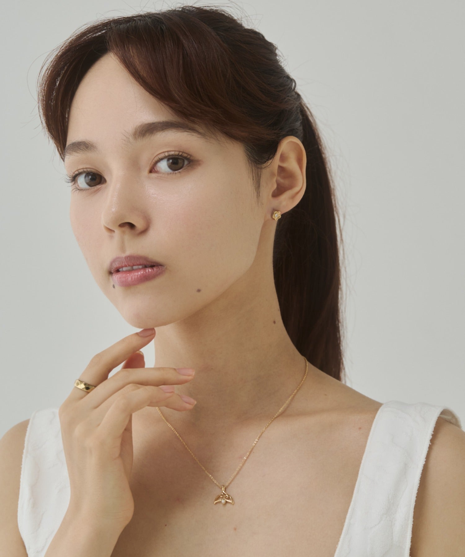 ciite' シーテ ピアス(両耳用) 【 金属アレルギー対応 】フラワービジュー ミニピアス サージカルステンレス(両耳用)