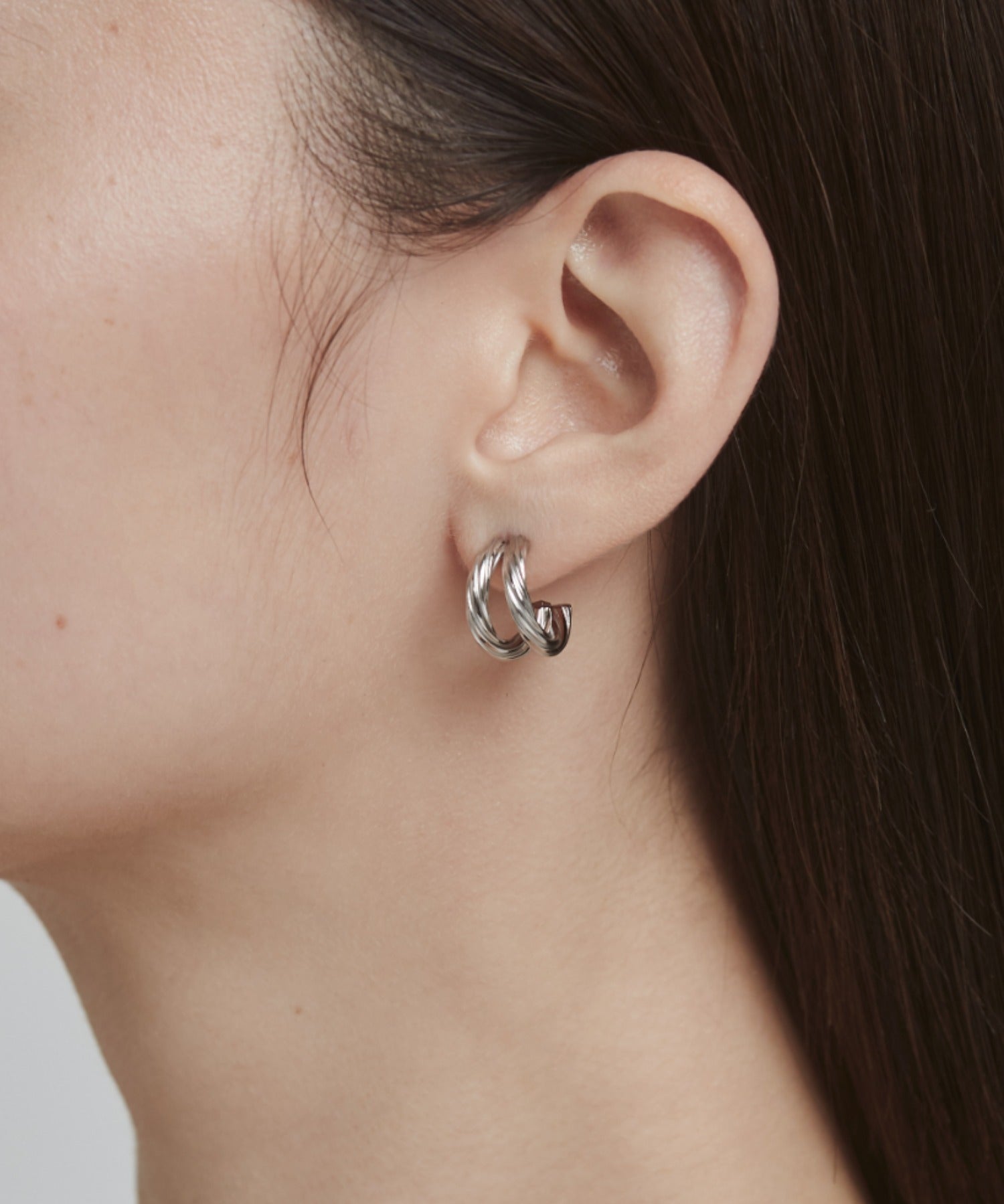 ciite' シーテ ピアス(両耳用) 【 金属アレルギー対応 】 ダブルライン ツイストフープピアス サージカルステンレス (両耳用)