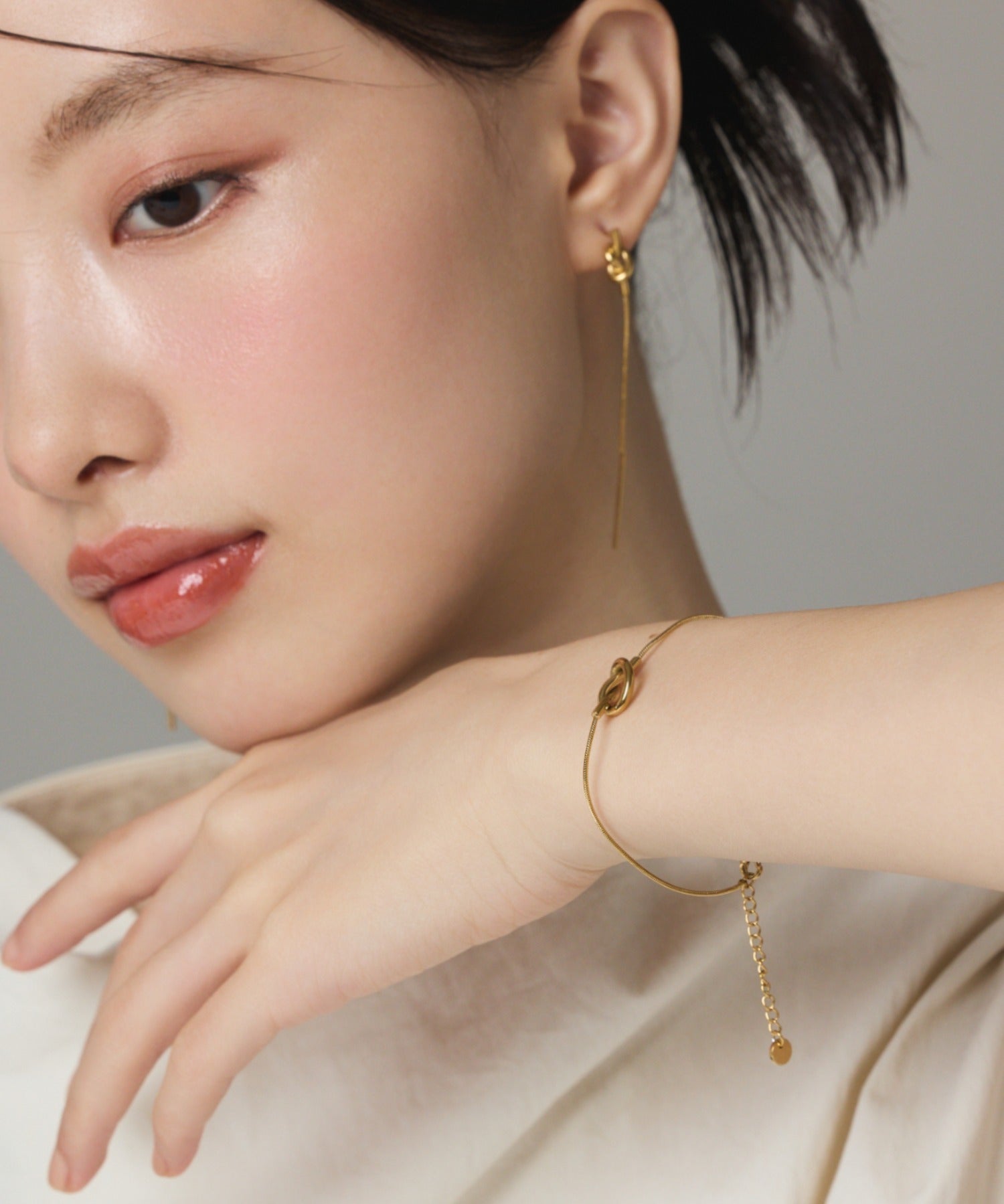 ciite' シーテ ピアス(両耳用) 【 金属アレルギー対応 】 ノットチェーンピアス サージカルステンレス (両耳用)