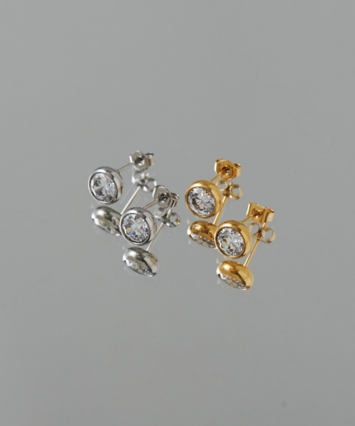 ciite' シーテ ピアス(両耳用) 【 金属アレルギー対応 】 ジルコニア ミニピアス サージカルステンレス (両耳用)