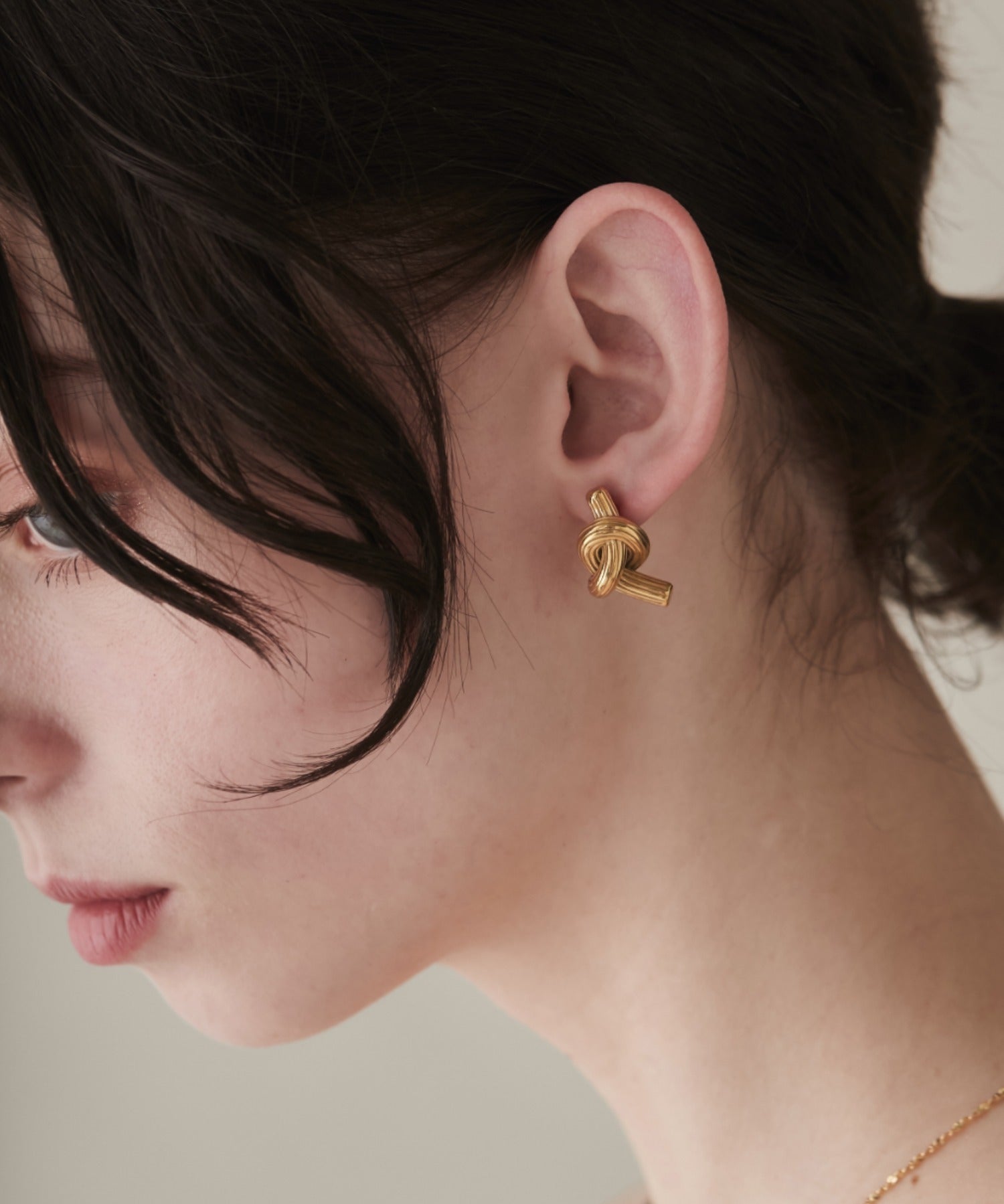 ciite' シーテ ピアス(両耳用) 【 金属アレルギー対応 】 ノットデザインピアス サージカルステンレス (両耳用) ゴールド FREE