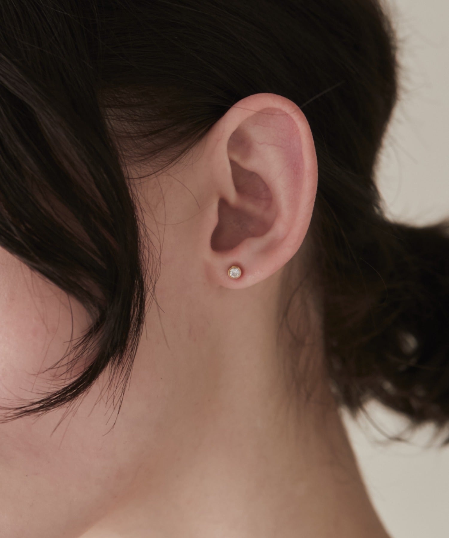 ciite' シーテ ピアス(両耳用) 【 金属アレルギー対応 】 ビジューサークル ミニピアス サージカルステンレス (両耳用) ゴールド FREE