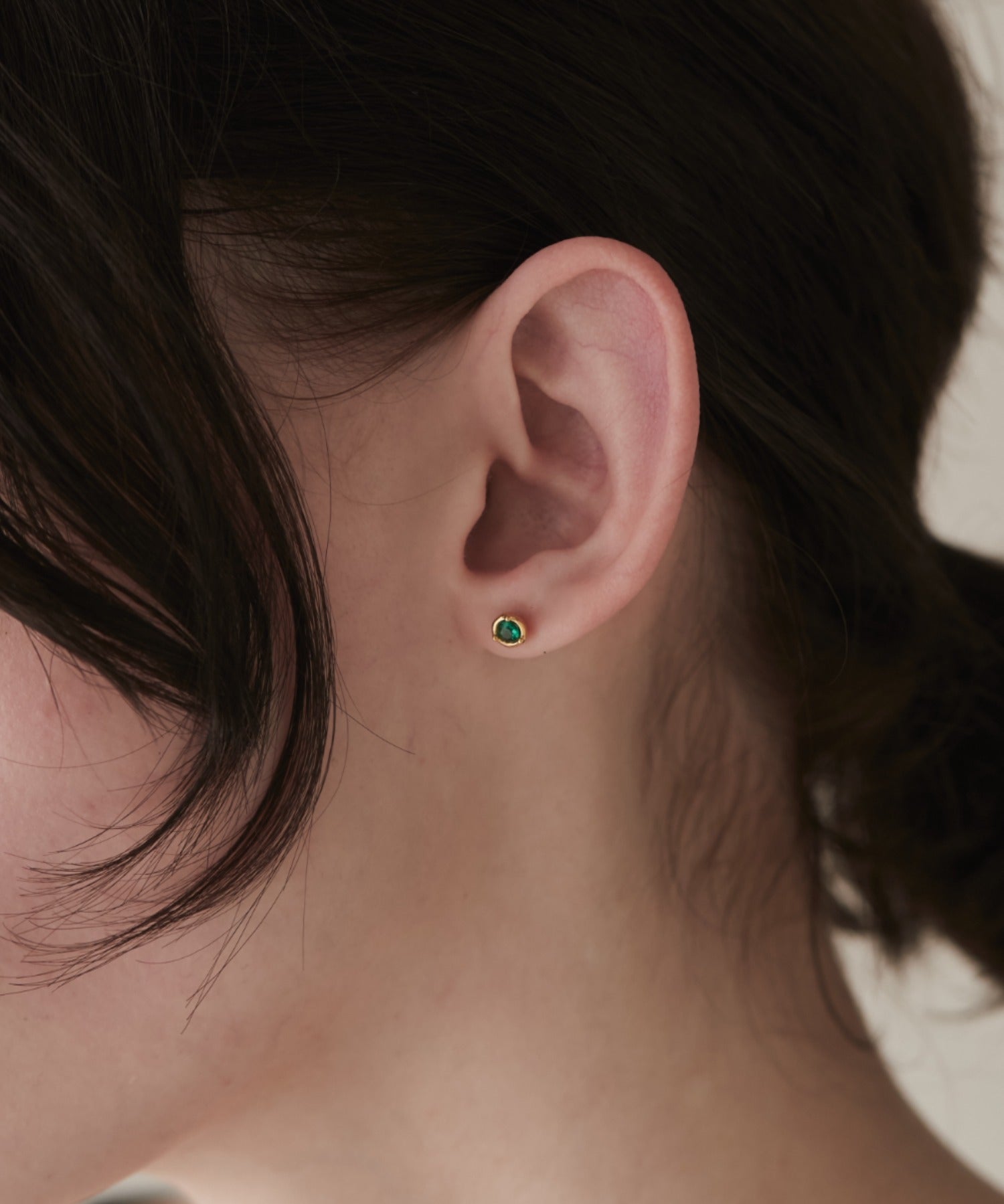 ciite' シーテ ピアス(両耳用) 【 金属アレルギー対応 】 シンプルカラービジュー ピアス サージカルステンレス (両耳用) グリーン FREE