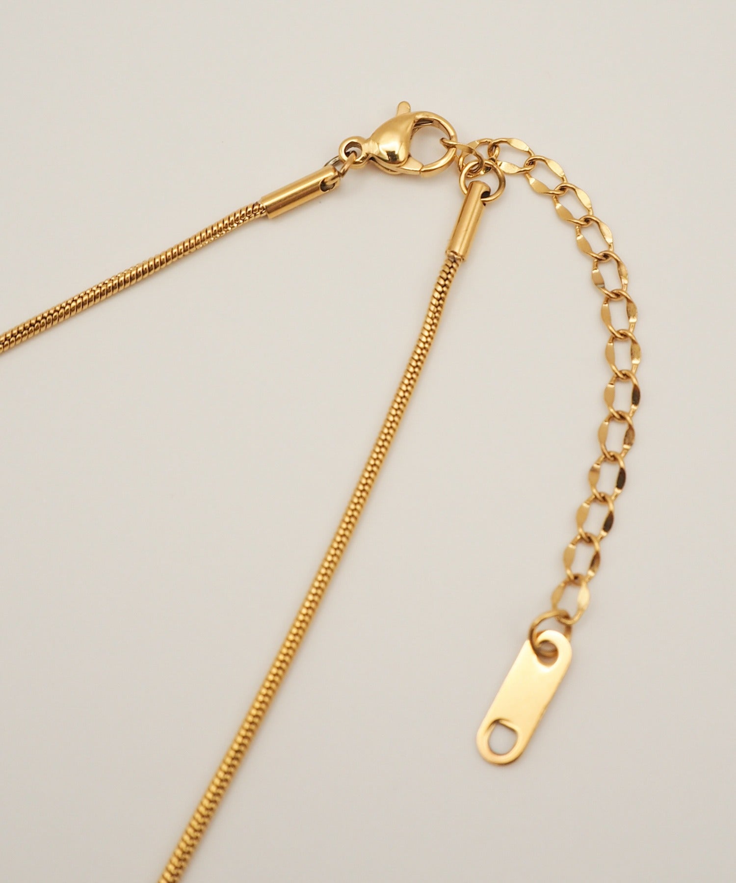 ciite' シーテ ネックレス 【 金属アレルギー対応 】 リボンモチーフネックレス サージカルステンレス