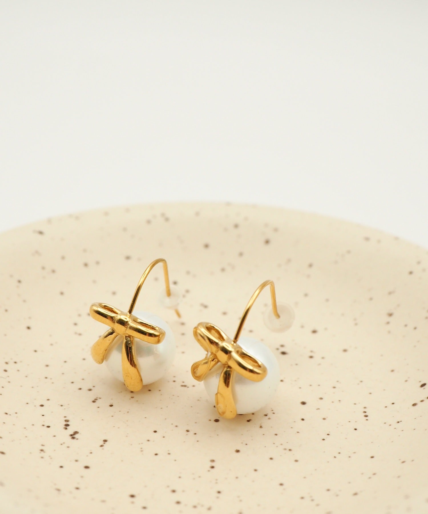ciite' シーテ ピアス(両耳用) 【 金属アレルギー対応 】 リボンパールピアス サージカルステンレス (両耳用)