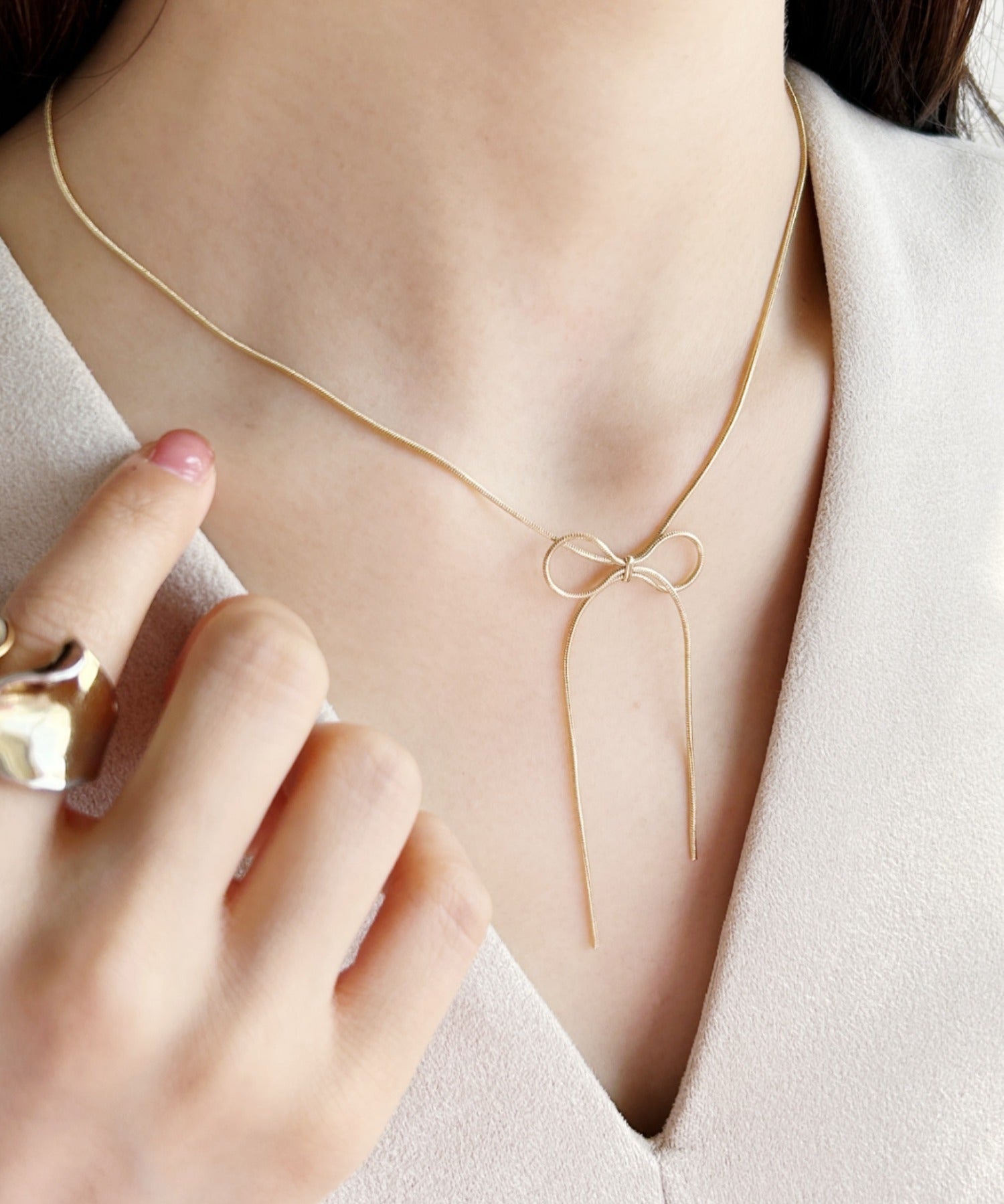 ciite' シーテ ネックレス 【 金属アレルギー対応 】 simple ribbon necklace / シンプル リボン ネックレス サージカルステンレス
