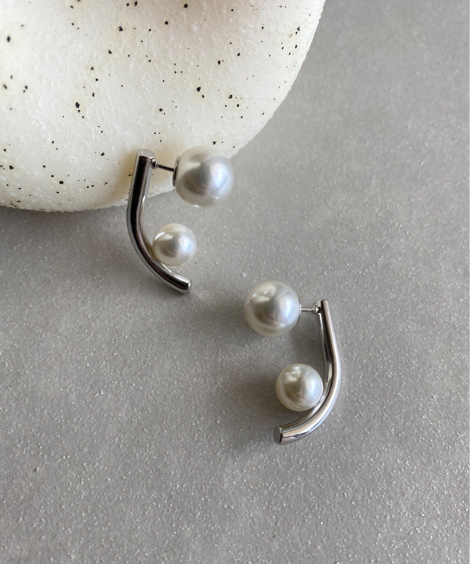 ciite' シーテ ピアス(両耳用) 【 金属アレルギー対応 】パールキャッチ デザインピアス サージカルステンレス