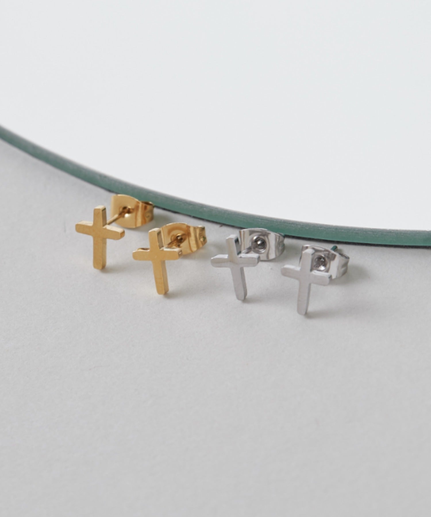 ciite' シーテ ピアス(両耳用) 【 金属アレルギー対応 】 シンプルクロスピアス サージカルステンレス (両耳用)