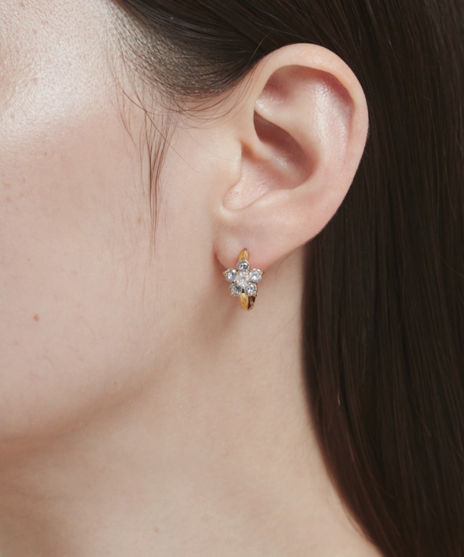 ciite' シーテ ピアス(両耳用) 【 金属アレルギー対応 】 フラワービジュー フープピアス サージカルステンレス (両耳用) クリア FREE