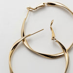 ciite' シーテ ピアス（両耳用） 【 金属アレルギー対応 】大ぶり ねじれフープピアス (両耳用) サージカルステンレス