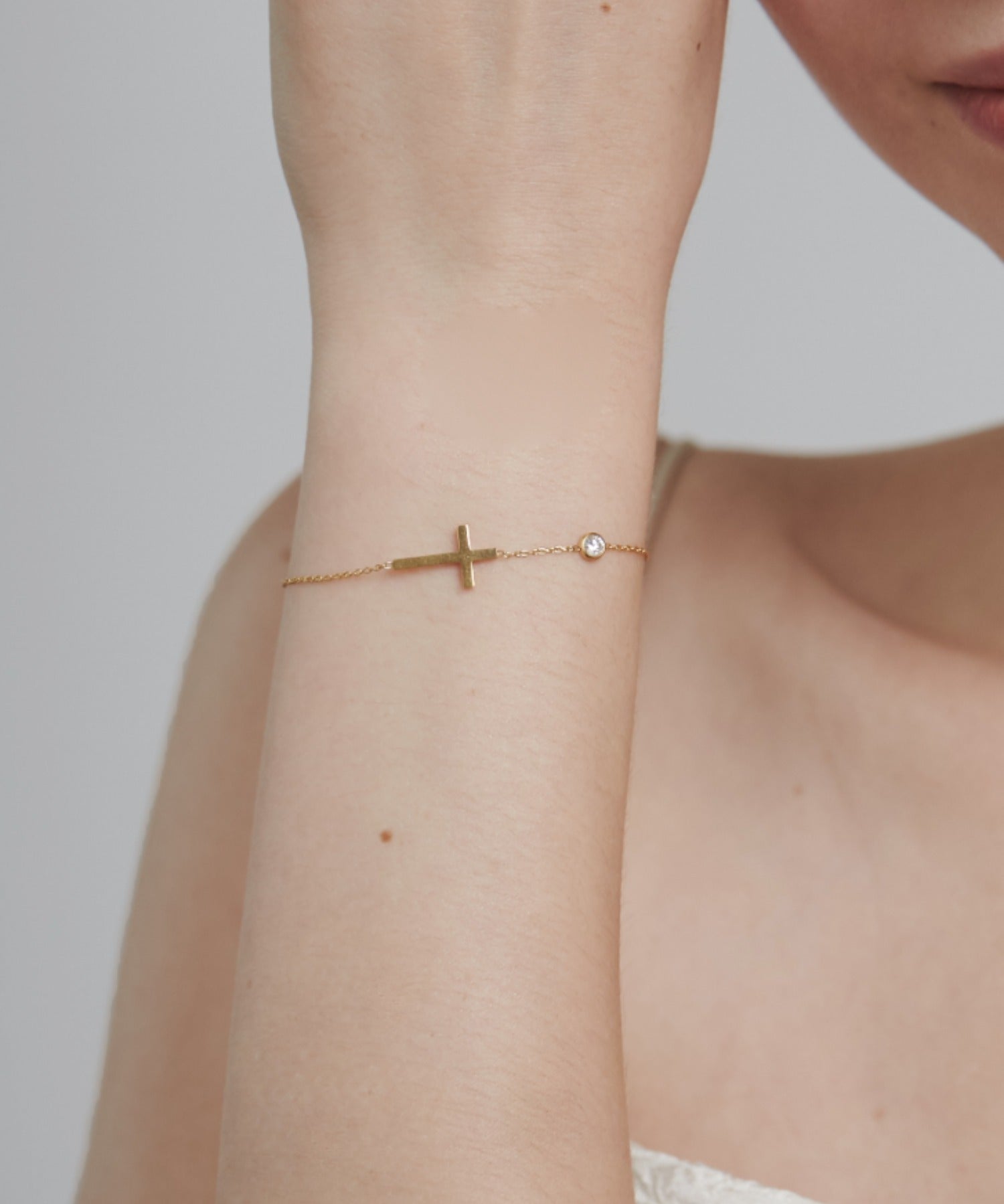 ciite' シーテ ブレスレット 【 金属アレルギー対応 】 クロスビジューブレスレット サージカルステンレス