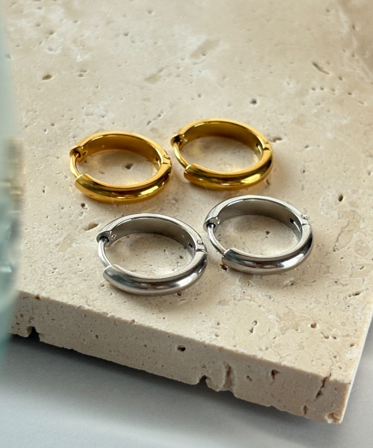 ciite' シーテ ピアス（両耳用） 【 金属アレルギー対応 】 4サイズ展開 シンプルフープピアス サージカルステンレス（両耳用）