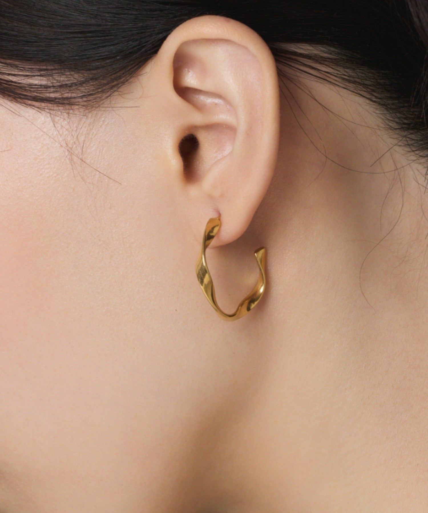 ciite' シーテ ピアス（両耳用） 【 金属アレルギー対応 】 ツイストフープピアス サージカルステンレス (両耳用)