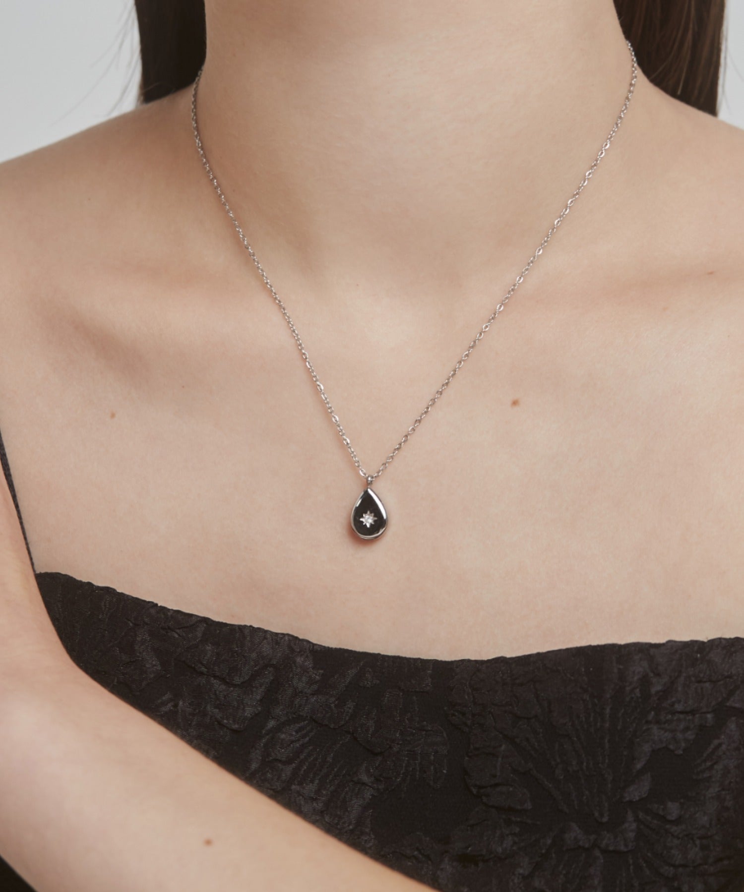 ciite' シーテ ネックレス 【 金属アレルギー対応 】 シズクビジューネックレス サージカルステンレス