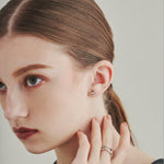 ciite' シーテ ピアス（両耳用） 【 金属アレルギー対応 】 シンプルビジューピアス サージカルステンレス (両耳用)