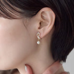 ciite' シーテ イヤリング シリコン付 デザインパールビジュー イヤリング