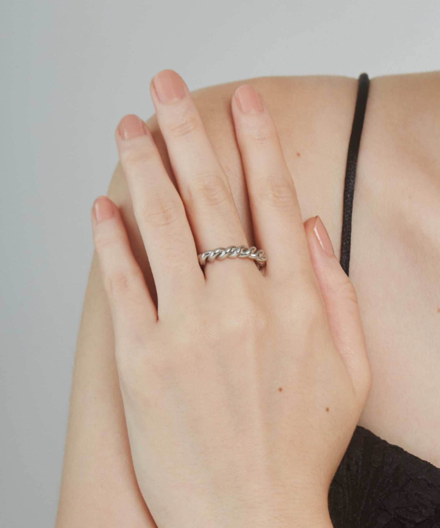 ciite' シーテ リング 【 金属アレルギー対応 】 ツイストリング サージカルステンレス