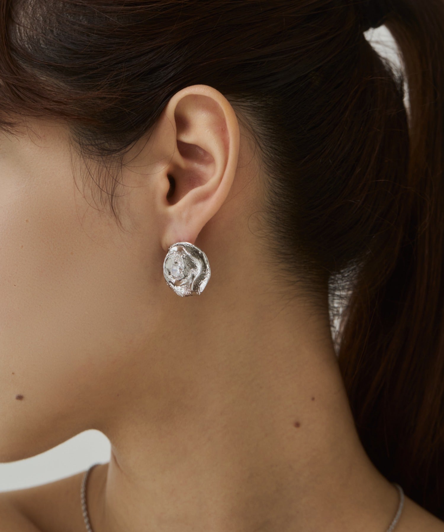 ciite' シーテ ピアス（両耳用） フラワービジューピアス（両耳用）
