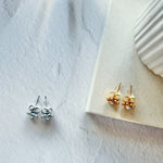 ciite' シーテ ピアス（両耳用） 【 金属アレルギー対応 】 ミニフラワー パールピアス サージカルステンレス（両耳用）
