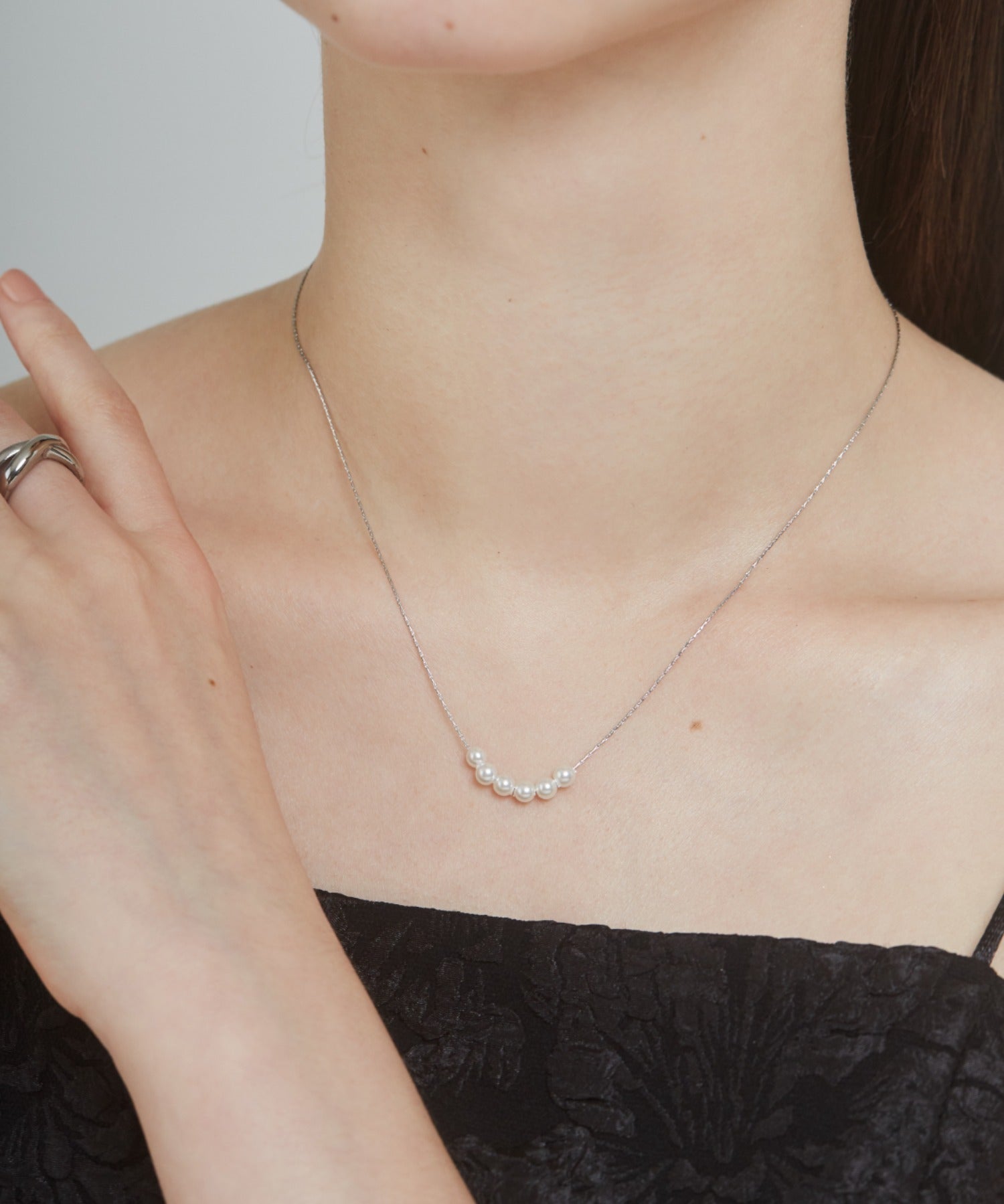 ciite' シーテ ネックレス 【 金属アレルギー対応 】 6連ミニパールネックレス サージカルステンレス