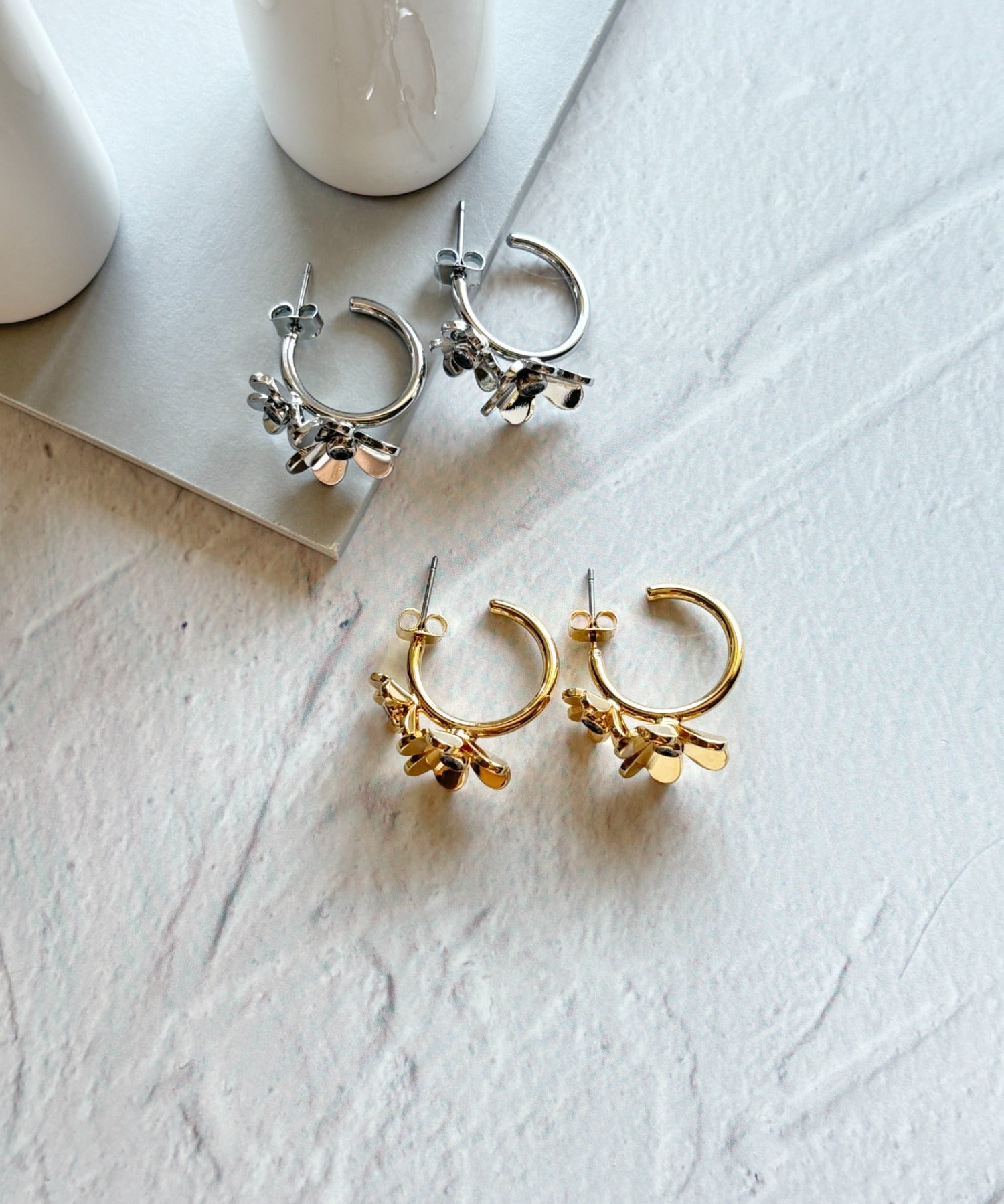 ciite' シーテ ピアス（両耳用） フラワービジュー フープピアス（両耳用）