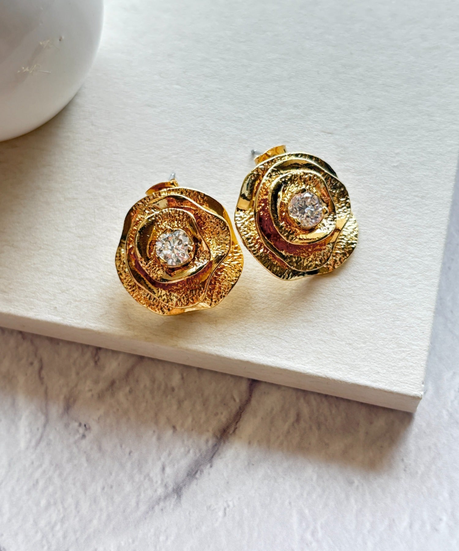 ciite' シーテ ピアス（両耳用） フラワービジューピアス（両耳用）