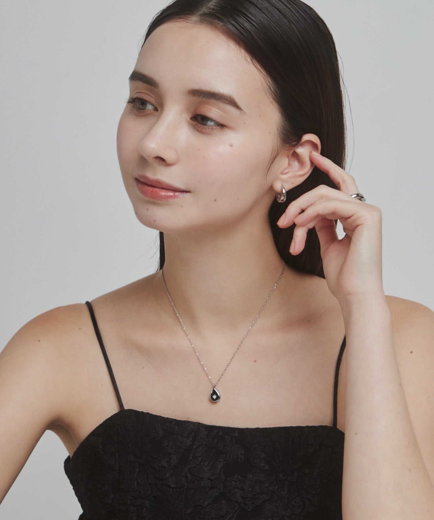 ciite' シーテ ネックレス 【 金属アレルギー対応 】 シズクビジューネックレス サージカルステンレス