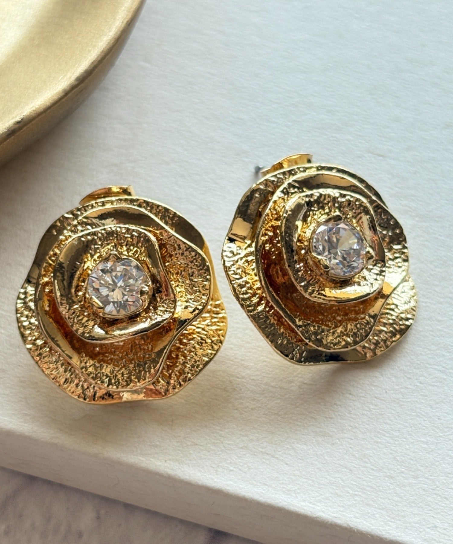 ciite' シーテ ピアス（両耳用） フラワービジューピアス（両耳用）