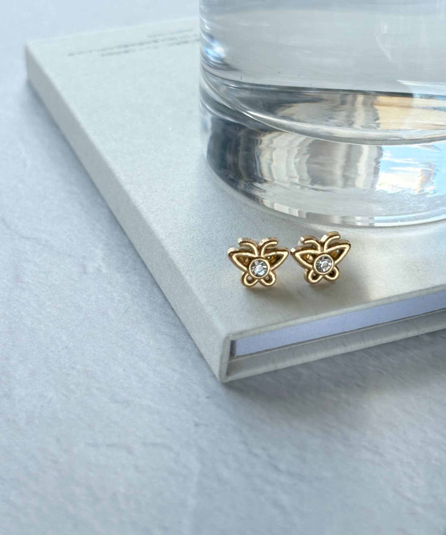ciite' シーテ ピアス（両耳用） 【 金属アレルギー対応 】ミニビジューバタフライピアス サージカルステンレス（両耳用）