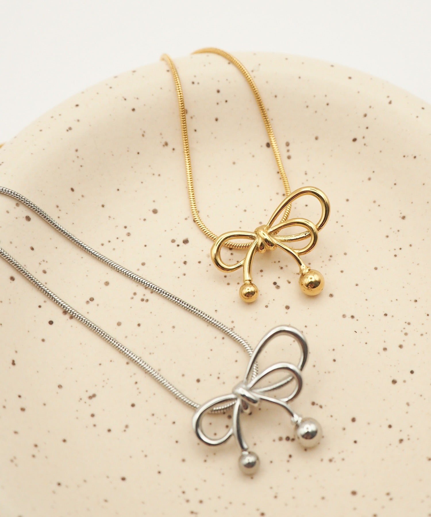 ciite' シーテ ネックレス 【 金属アレルギー対応 】 ミニリボンネックレス サージカルステンレス