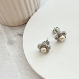 ciite' シーテ ピアス（両耳用） パール フラワーピアス（両耳用）