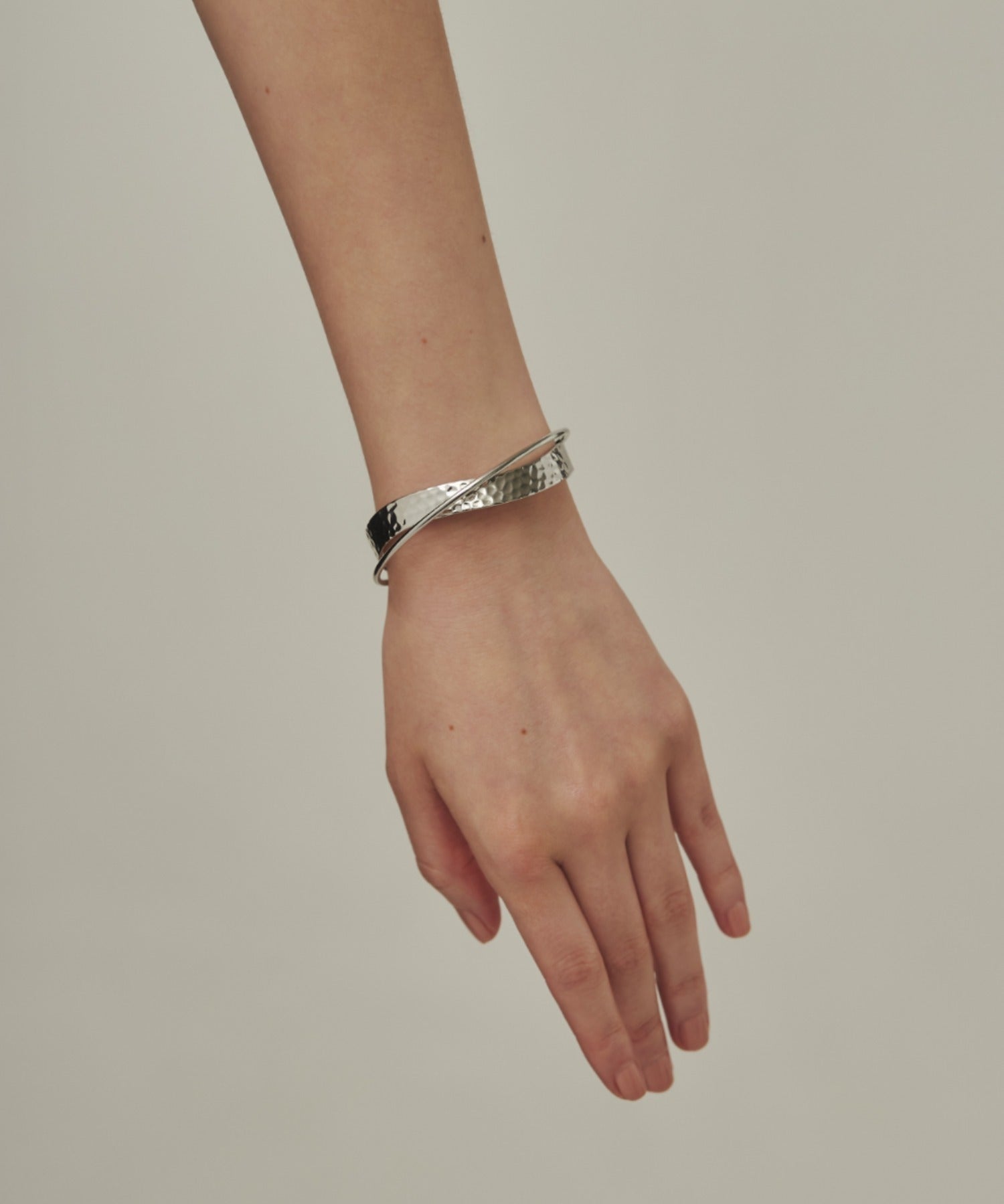 ciite' シーテ ブレスレット カーブ バングル