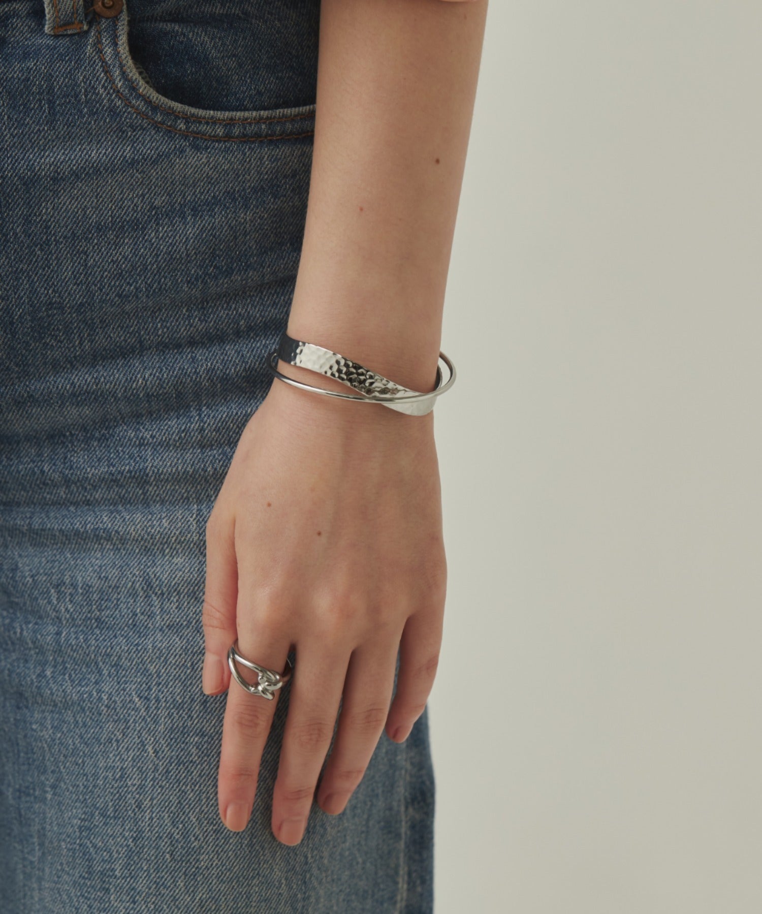 ciite' シーテ ブレスレット カーブ バングル