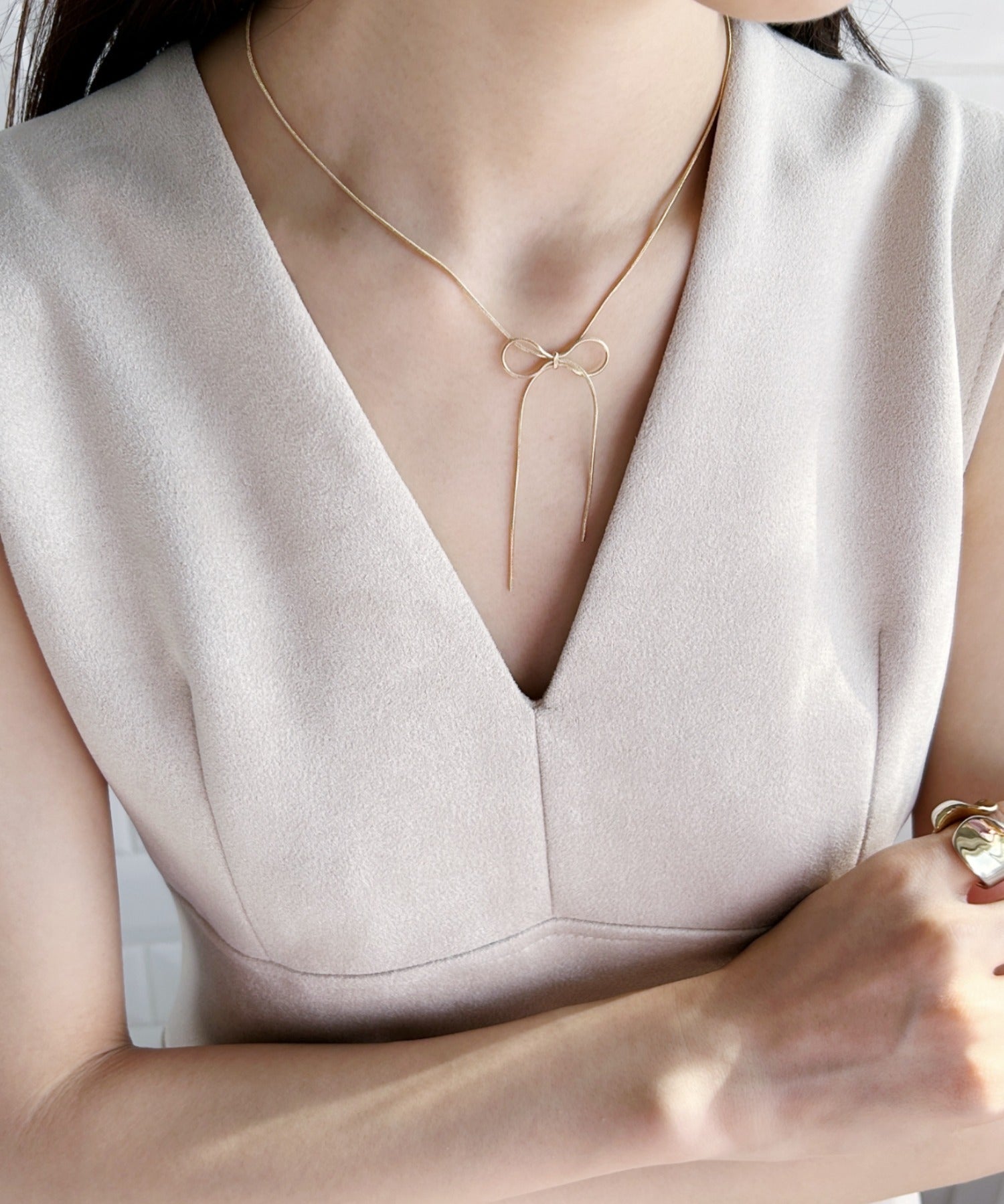 ciite' シーテ ネックレス 【 金属アレルギー対応 】 simple ribbon necklace / シンプル リボン ネックレス サージカルステンレス