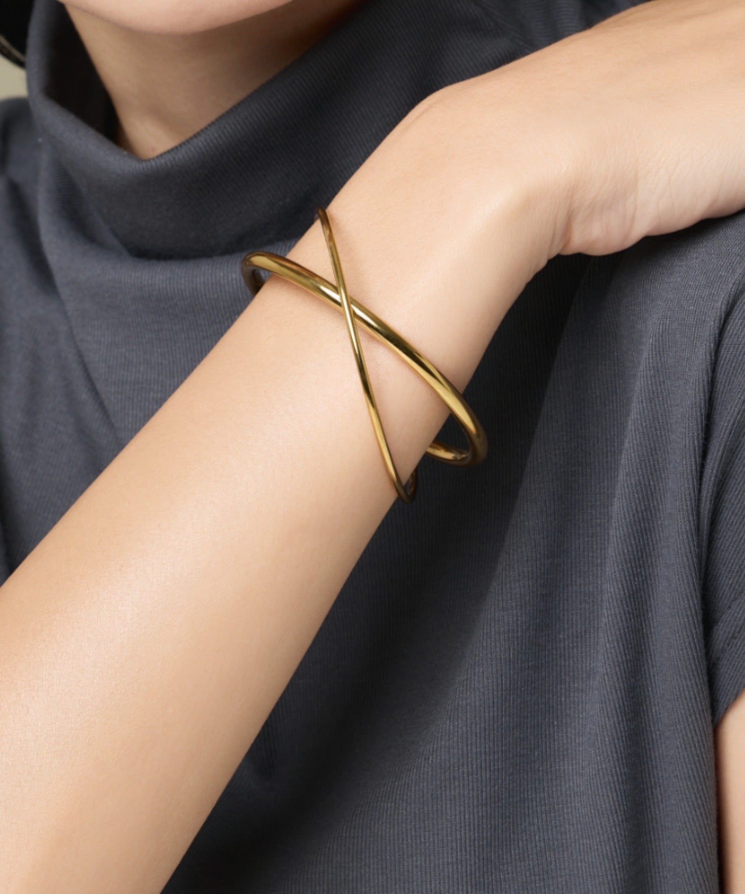 ciite' シーテ ブレスレット 【 金属アレルギー対応 】 クロスバングル サージカルステンレス