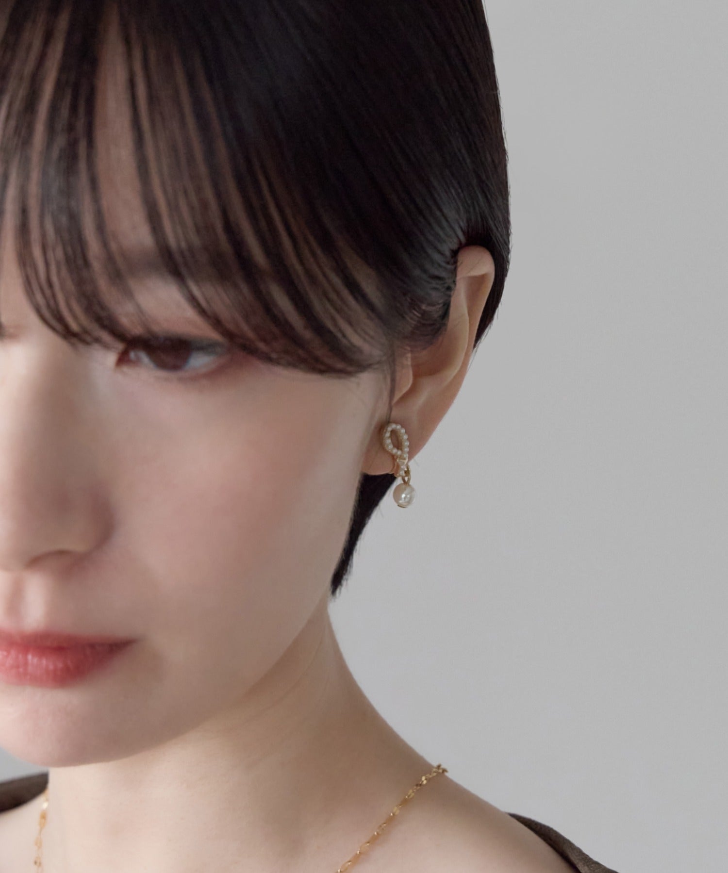 ciite' シーテ イヤリング シリコン付 デザインビジュー パールイヤリング