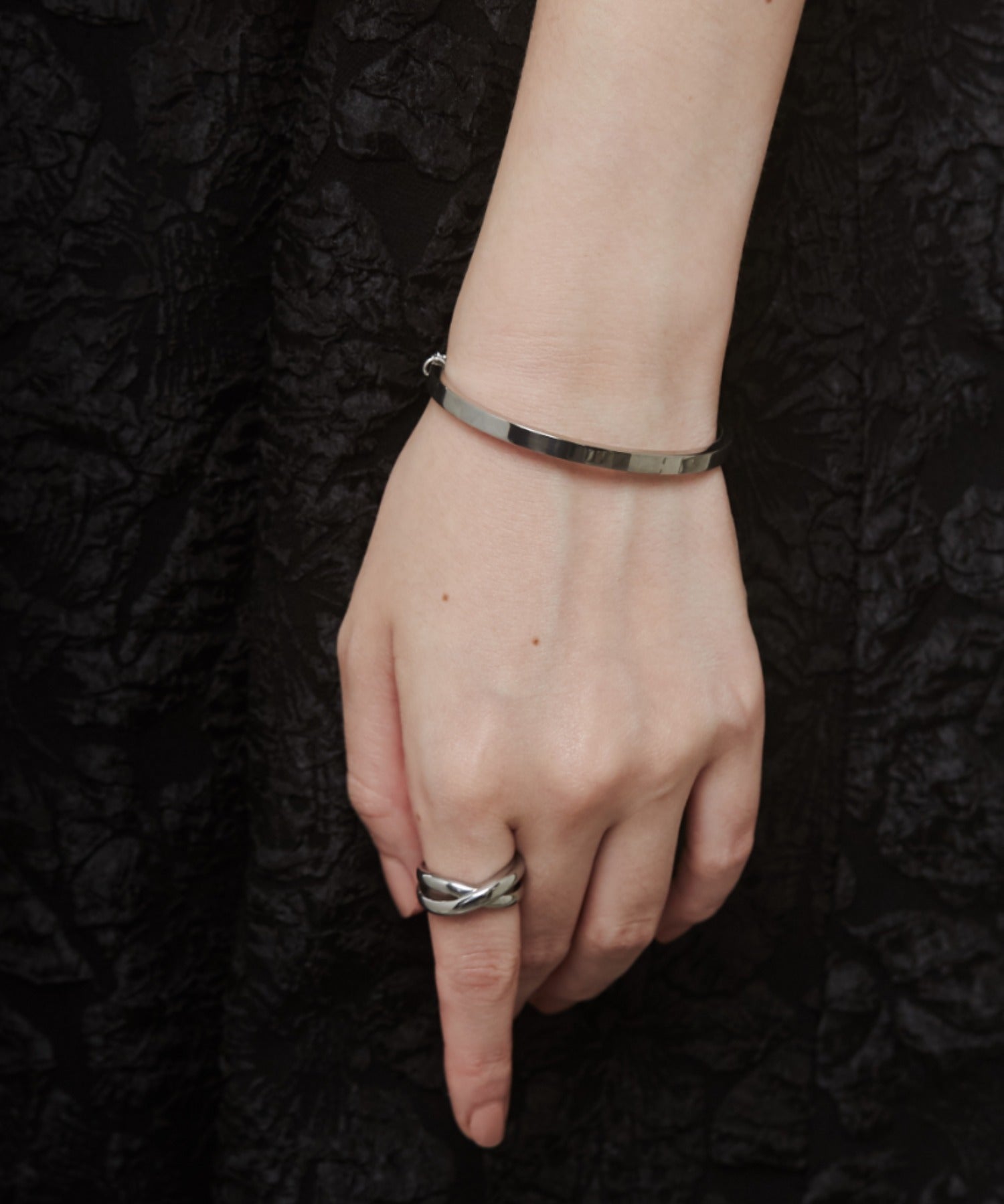 ciite' シーテ ブレスレット 【 金属アレルギー対応 】 ハートビジュー シンプルブレスレット / バングル サージカルステンレス