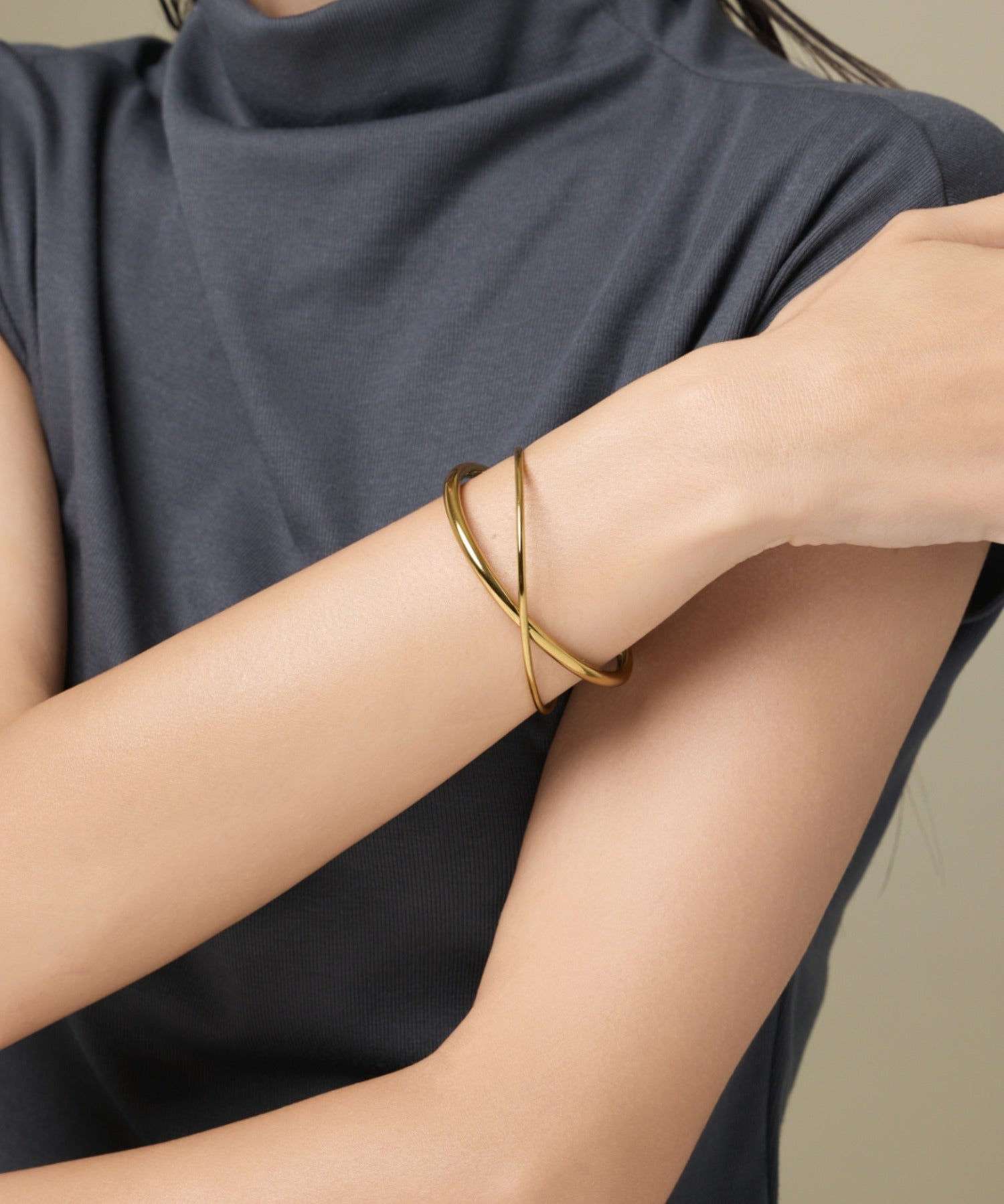 ciite' シーテ ブレスレット 【 金属アレルギー対応 】 クロスバングル サージカルステンレス