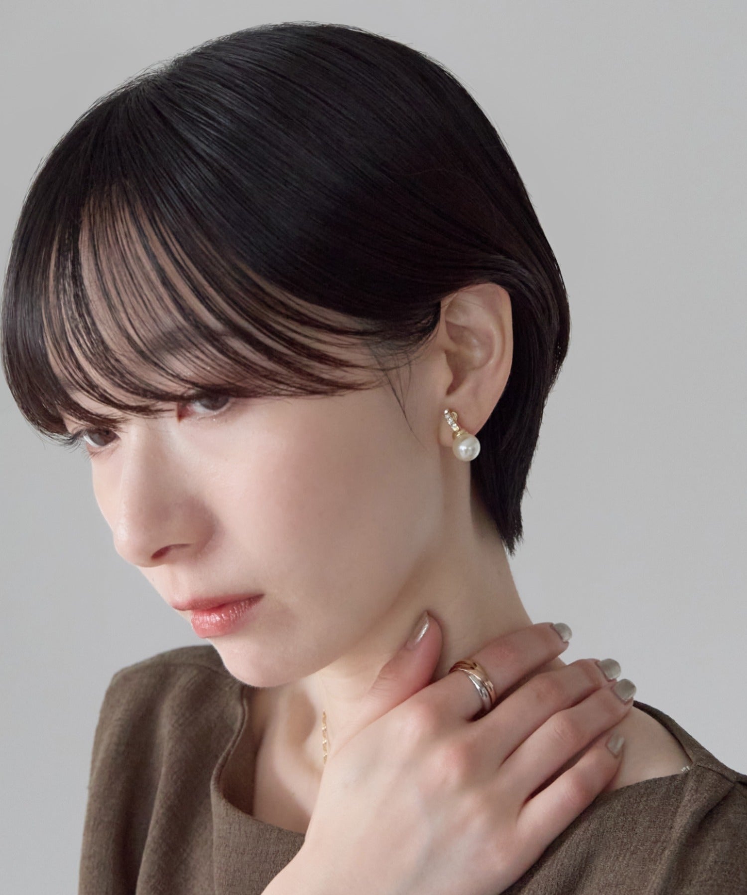 ciite' シーテ イヤリング シリコン付 デザインビジュー パール イヤリング