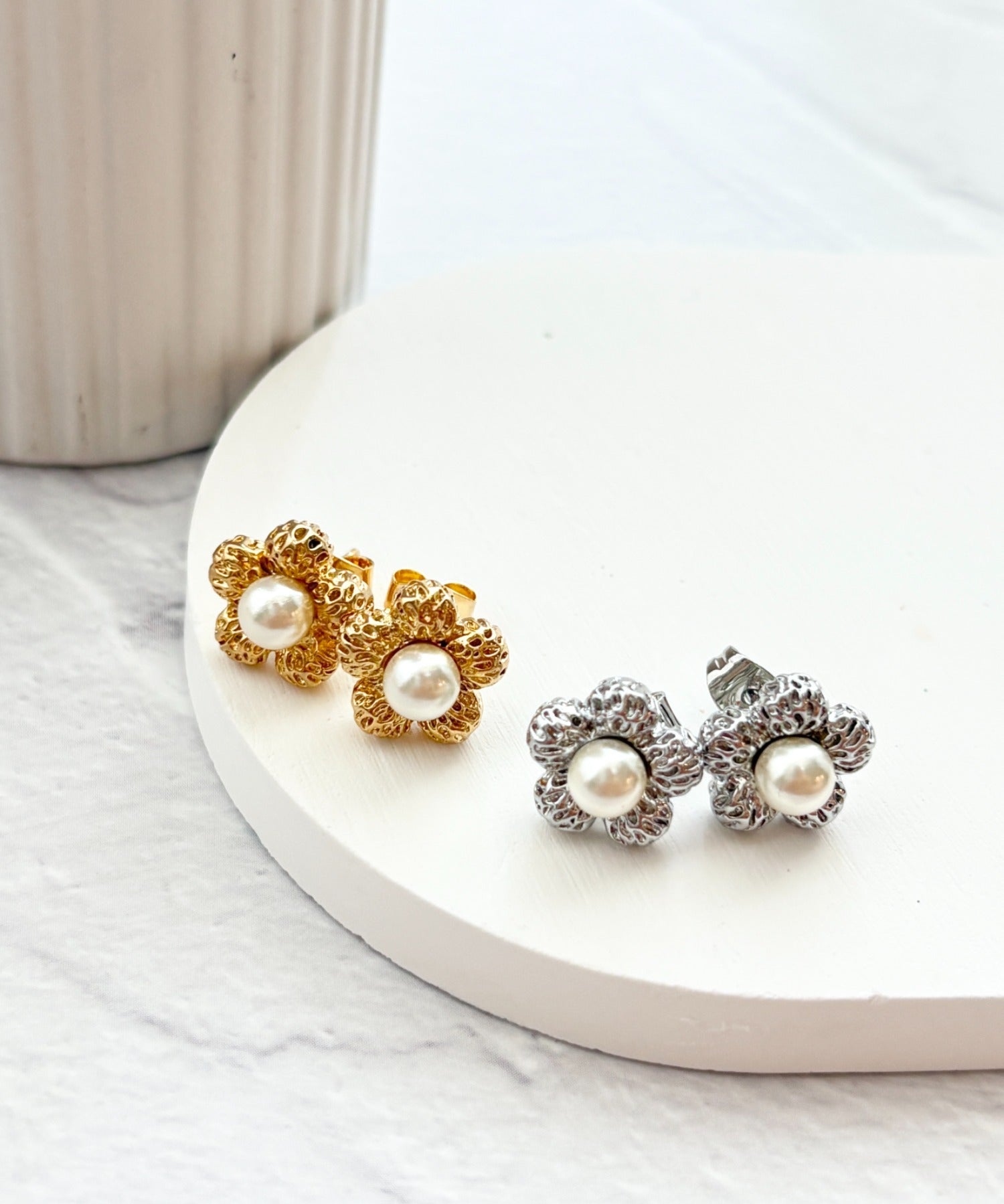 ciite' シーテ ピアス（両耳用） パール フラワーピアス（両耳用）