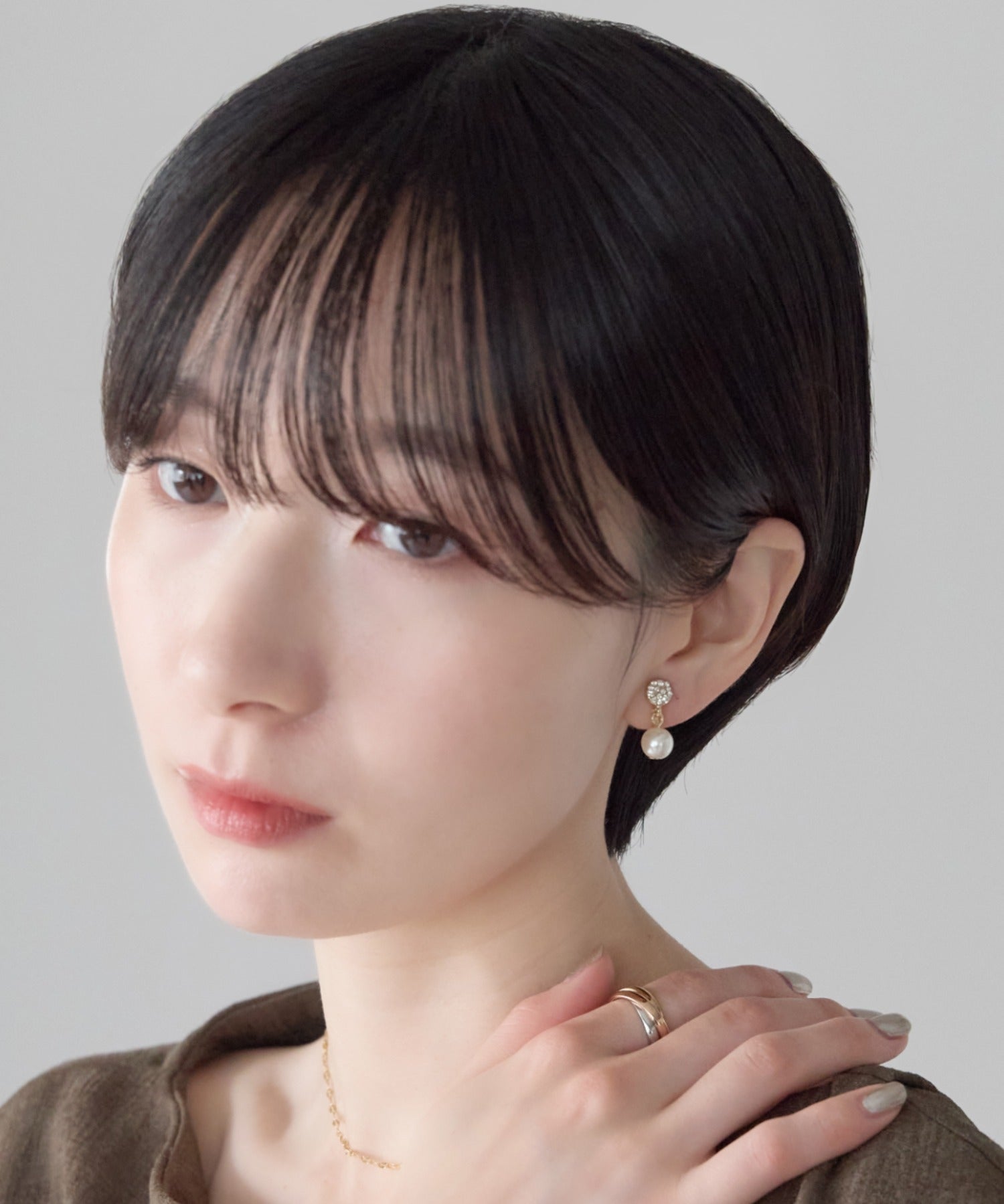 ciite' シーテ イヤリング シリコン付 デザインビジューパール イヤリング