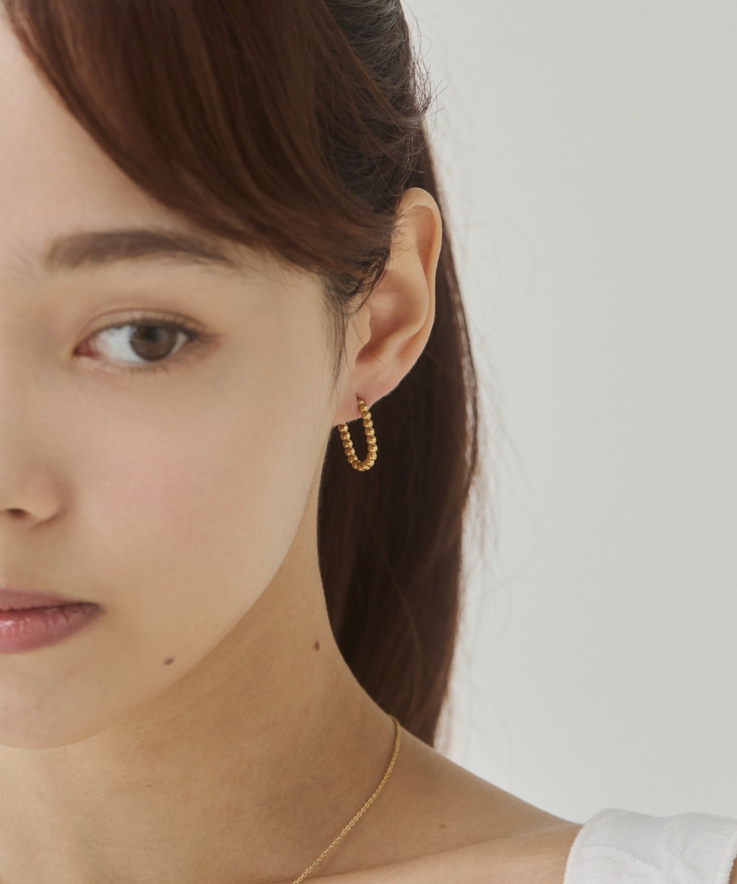 ciite' シーテ ピアス（両耳用） 【 金属アレルギー対応 】ボールモチーフ オーバルフープピアス サージカルステンレス（両耳用）