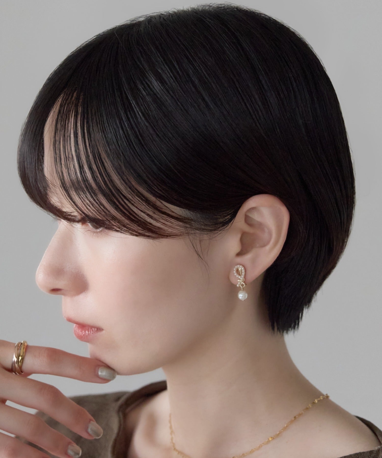 ciite' シーテ イヤリング シリコン付 デザインビジュー パールイヤリング
