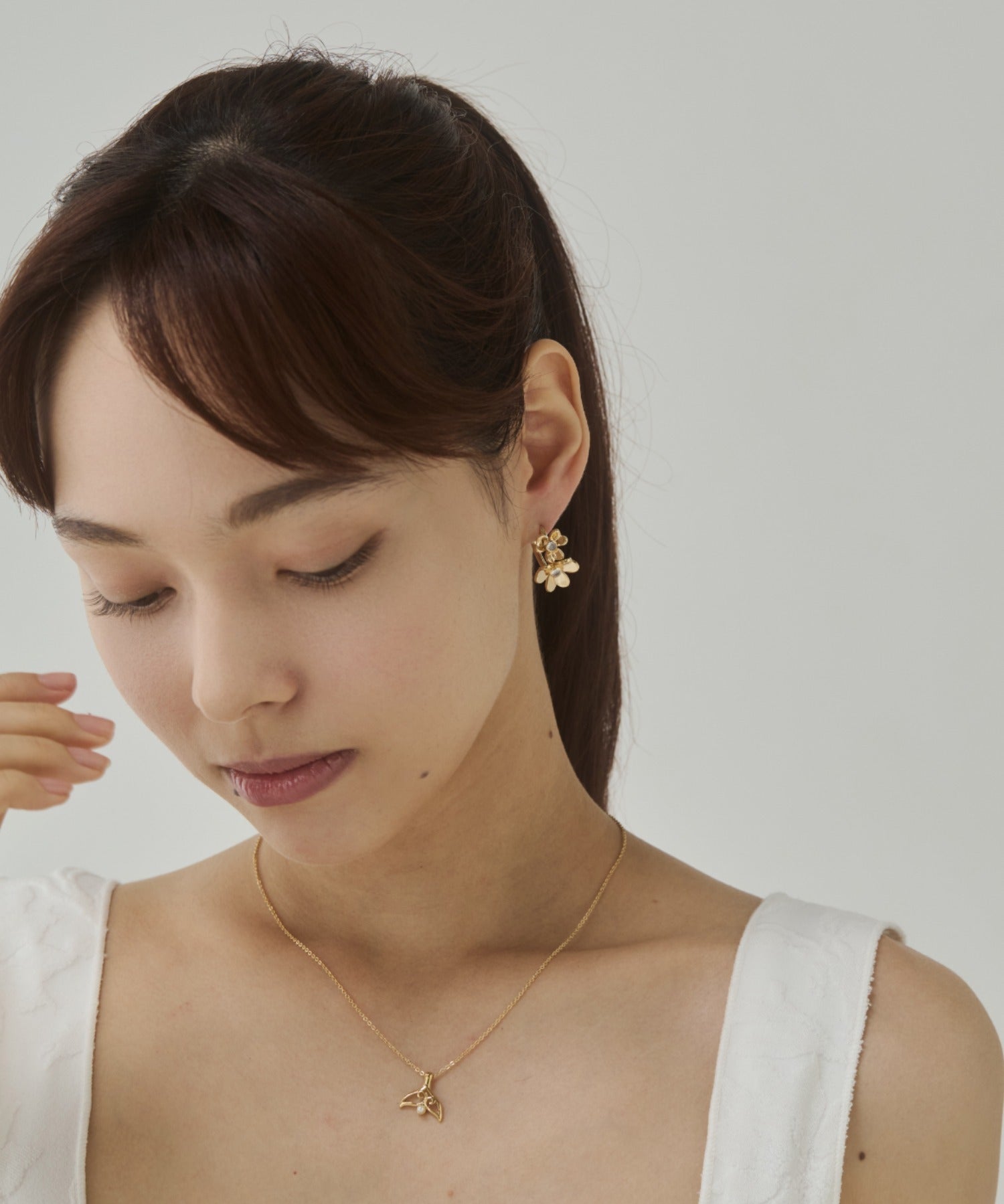 ciite' シーテ ピアス（両耳用） フラワービジュー フープピアス（両耳用）