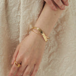 ciite' シーテ ブレスレット カーブ バングル