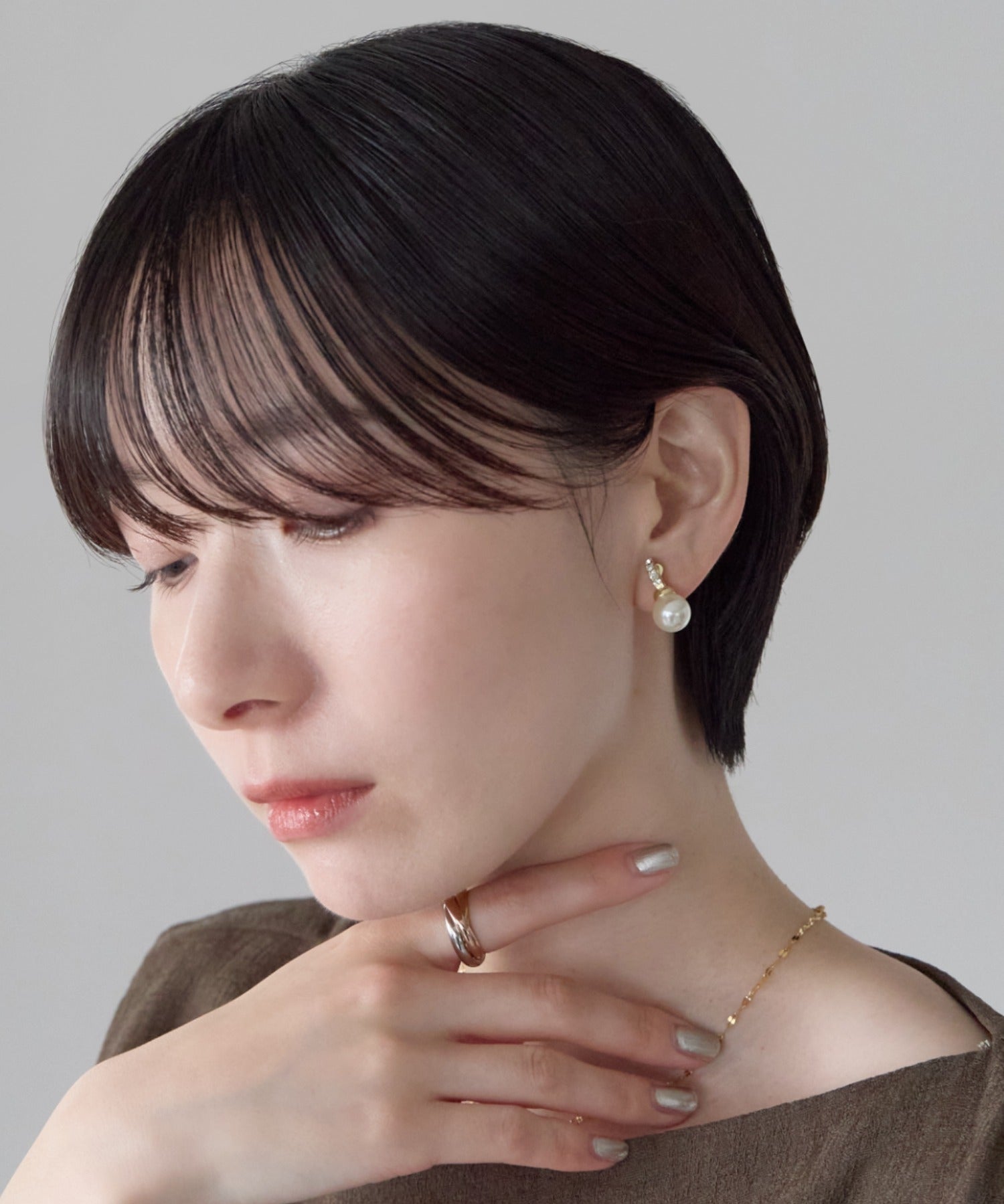ciite' シーテ イヤリング シリコン付 デザインビジュー パール イヤリング