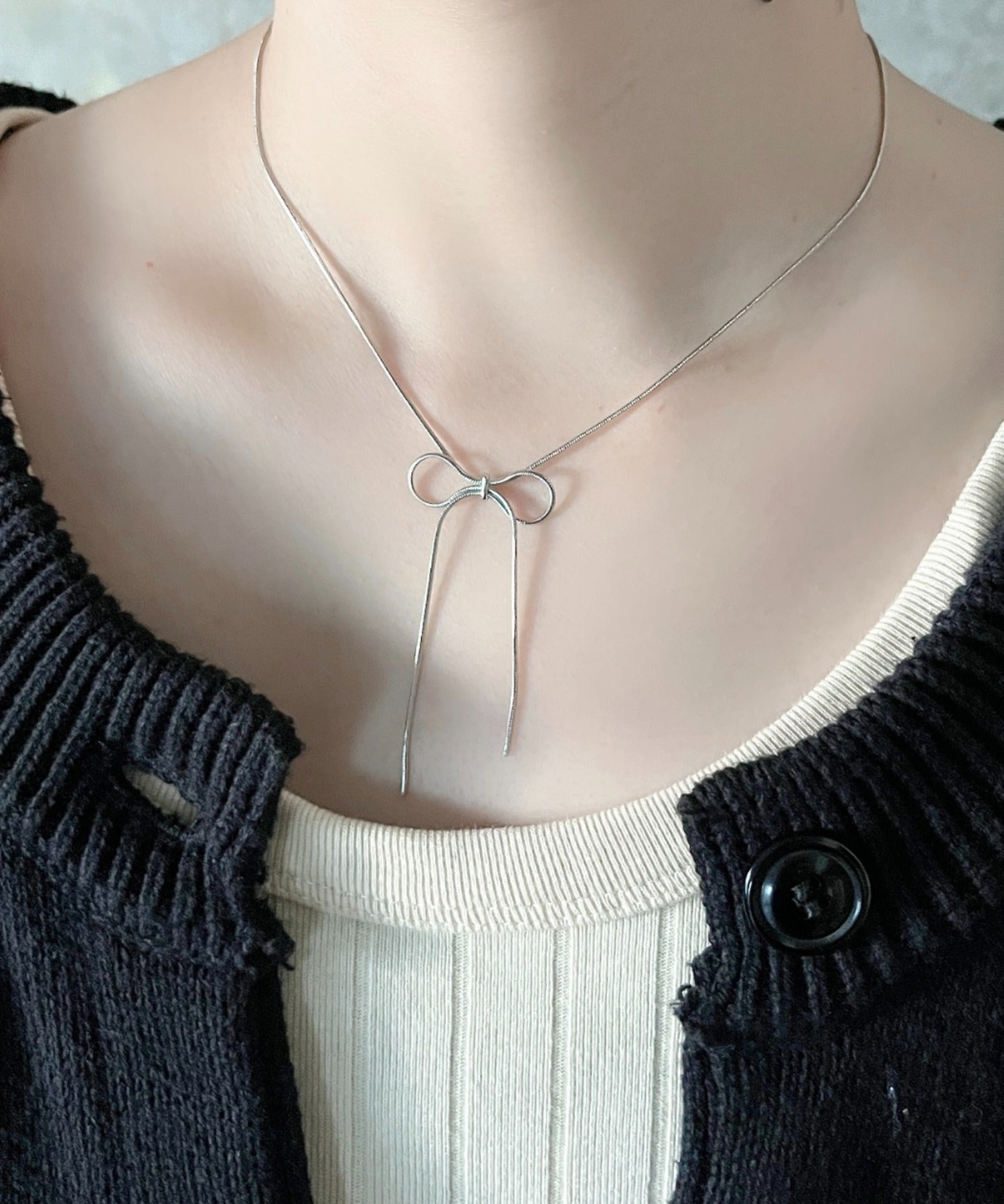 ciite' シーテ ネックレス 【 金属アレルギー対応 】 simple ribbon necklace / シンプル リボン ネックレス サージカルステンレス