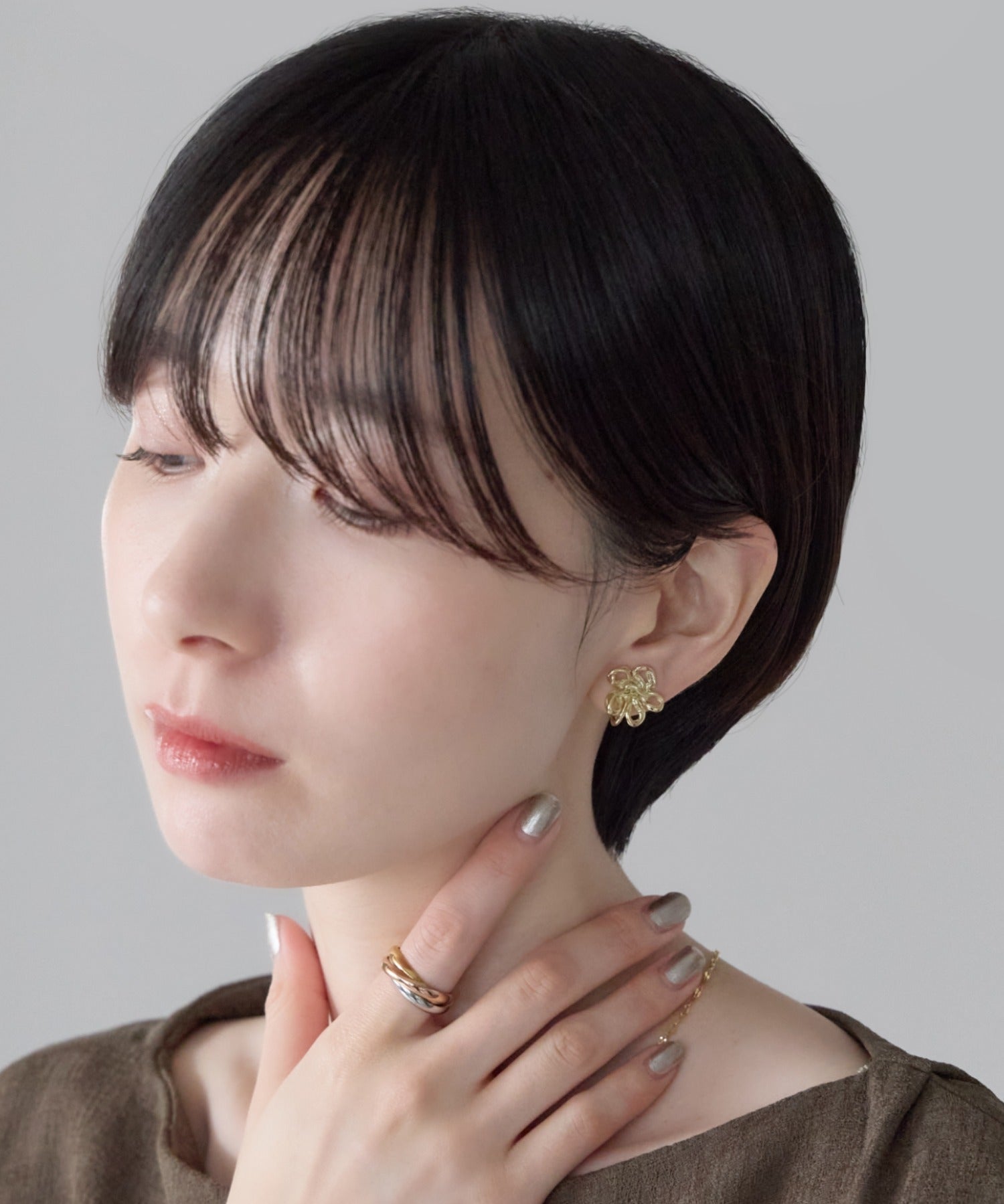 ciite' シーテ イヤリング シリコン付 フラワーデザイン イヤリング