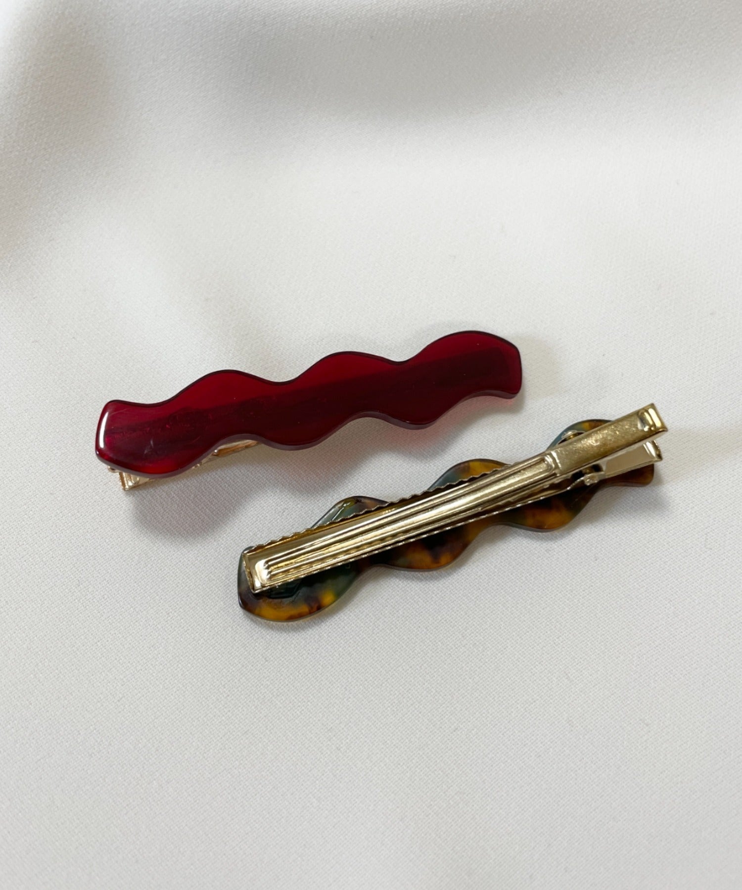 ciite' シーテ ヘアアクセサリー ウェーブデザインヘアピン 2個セット