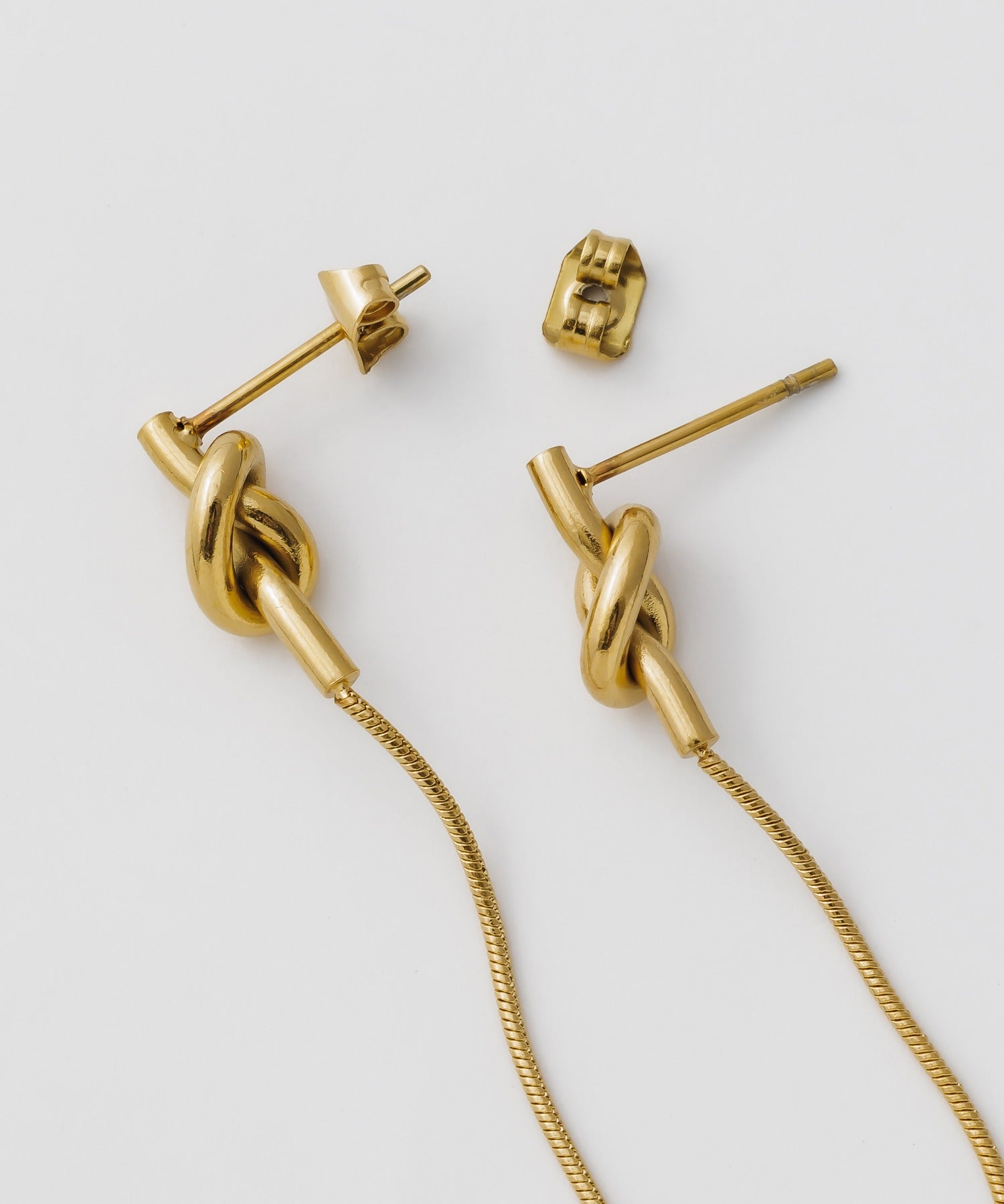 ciite' シーテ ピアス（両耳用） 【 金属アレルギー対応 】 ノットチェーンピアス サージカルステンレス (両耳用)